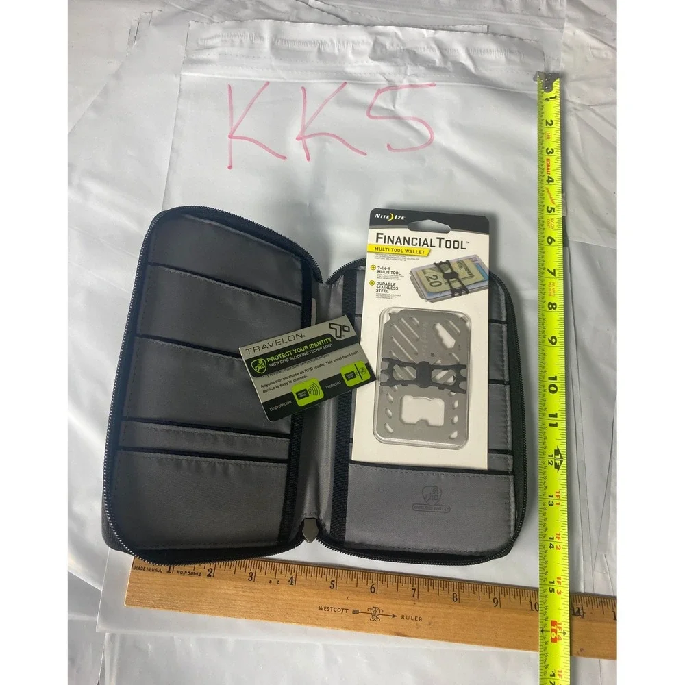 Travelon RFID‎ Blocking Travel Organizer Wallet Passport Holder Zip Case Black